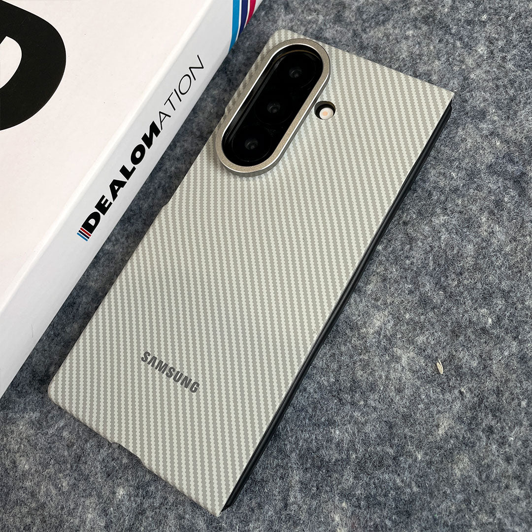 Carbon Shield Pro – Coque Fibre de Carbone Ultra-Fine | Galaxy Z Fold 7