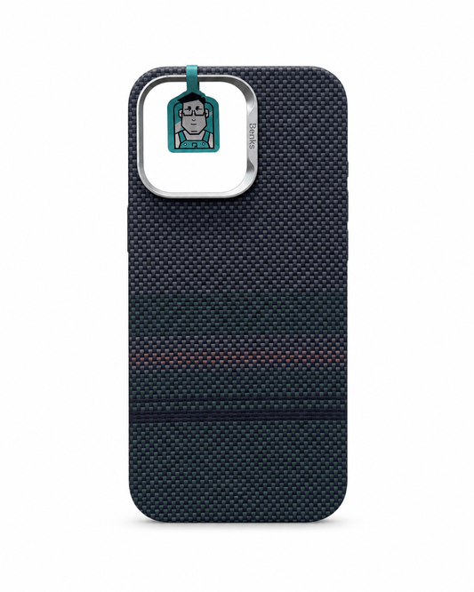 Coque BENKS Kevlar Protective Case – Carbone Premium pour iPhone 16 Pro Max