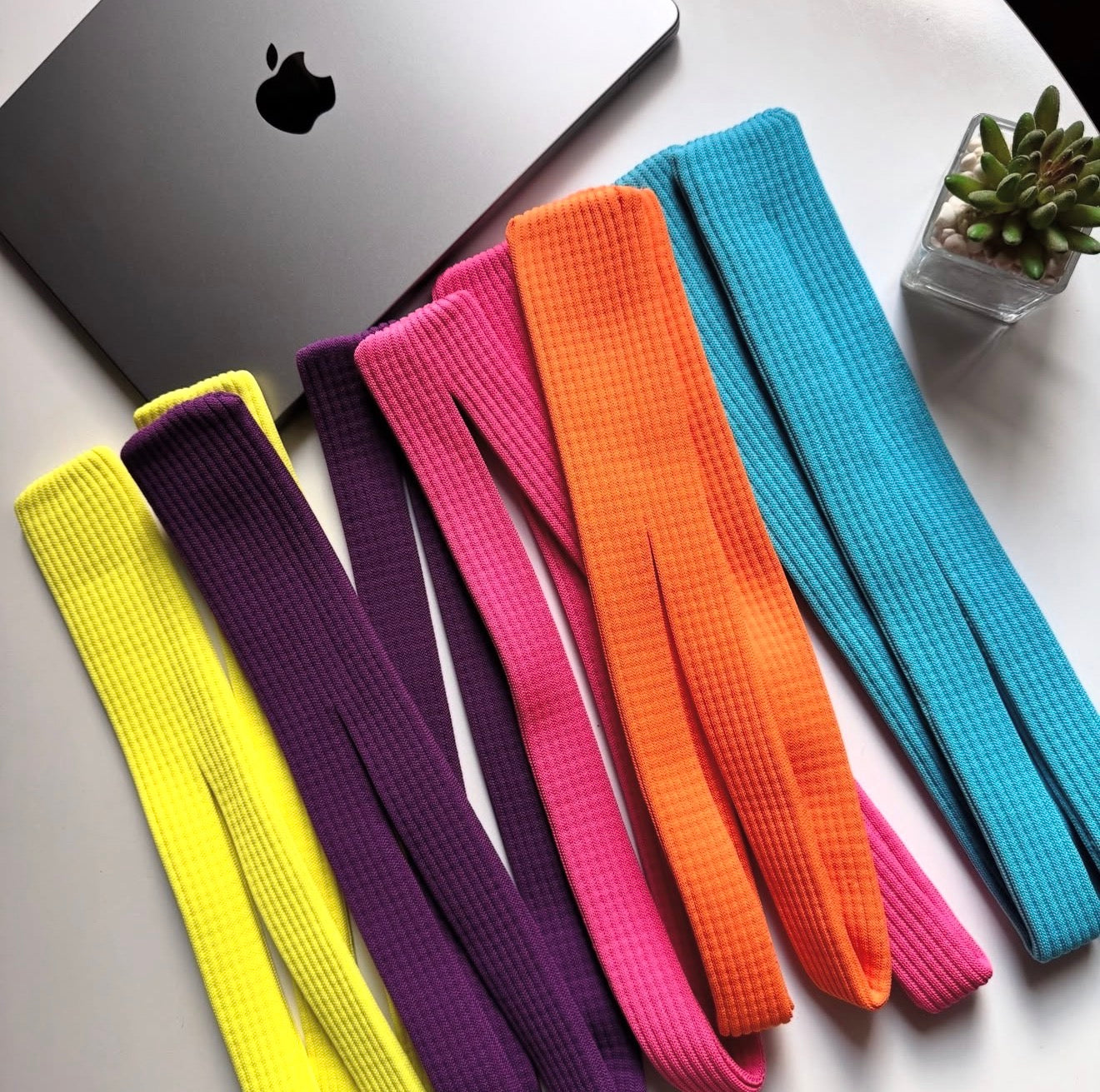 📱✨ PHONE POCKET IPHONE – PRATIQUE, STYLÉE & MAINS LIBRES